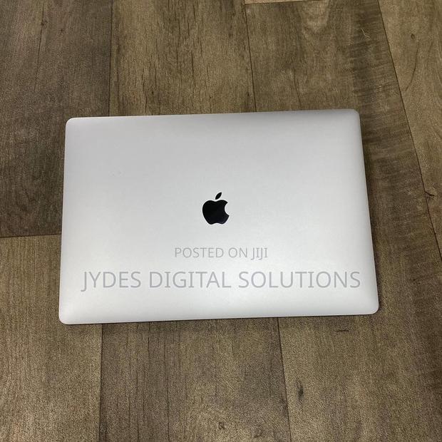 Laptop Apple MacBook Pro 2019 32GB Intel Core i9 SSD 1T - thumbnail 2