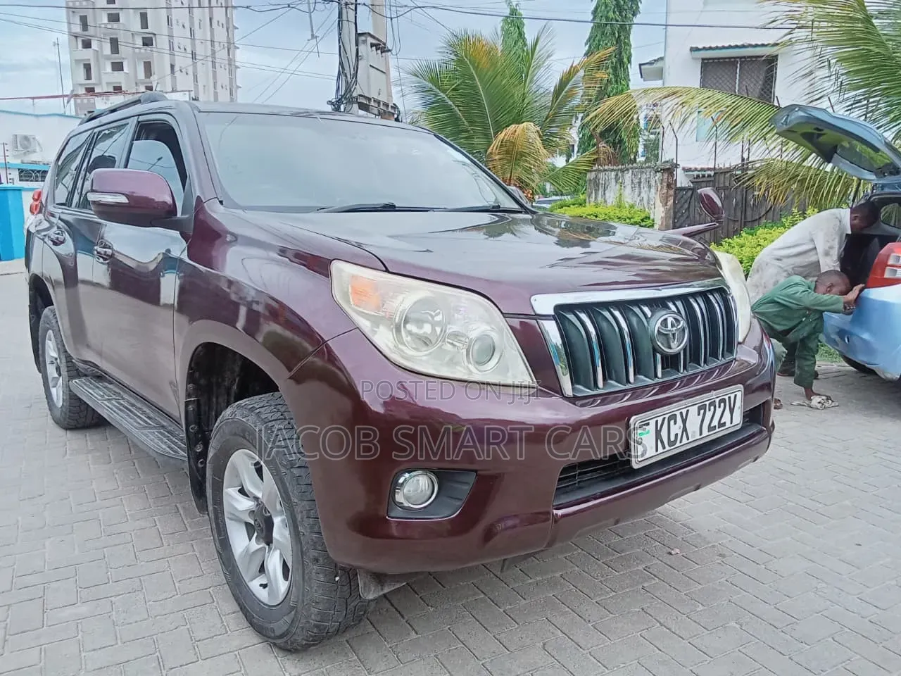 Toyota Land Cruiser Prado 2013 Maroon