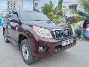 Toyota Land Cruiser Prado 2013 Maroon