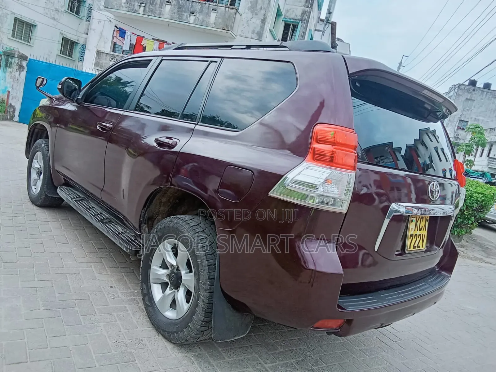 Toyota Land Cruiser Prado 2013 Maroon