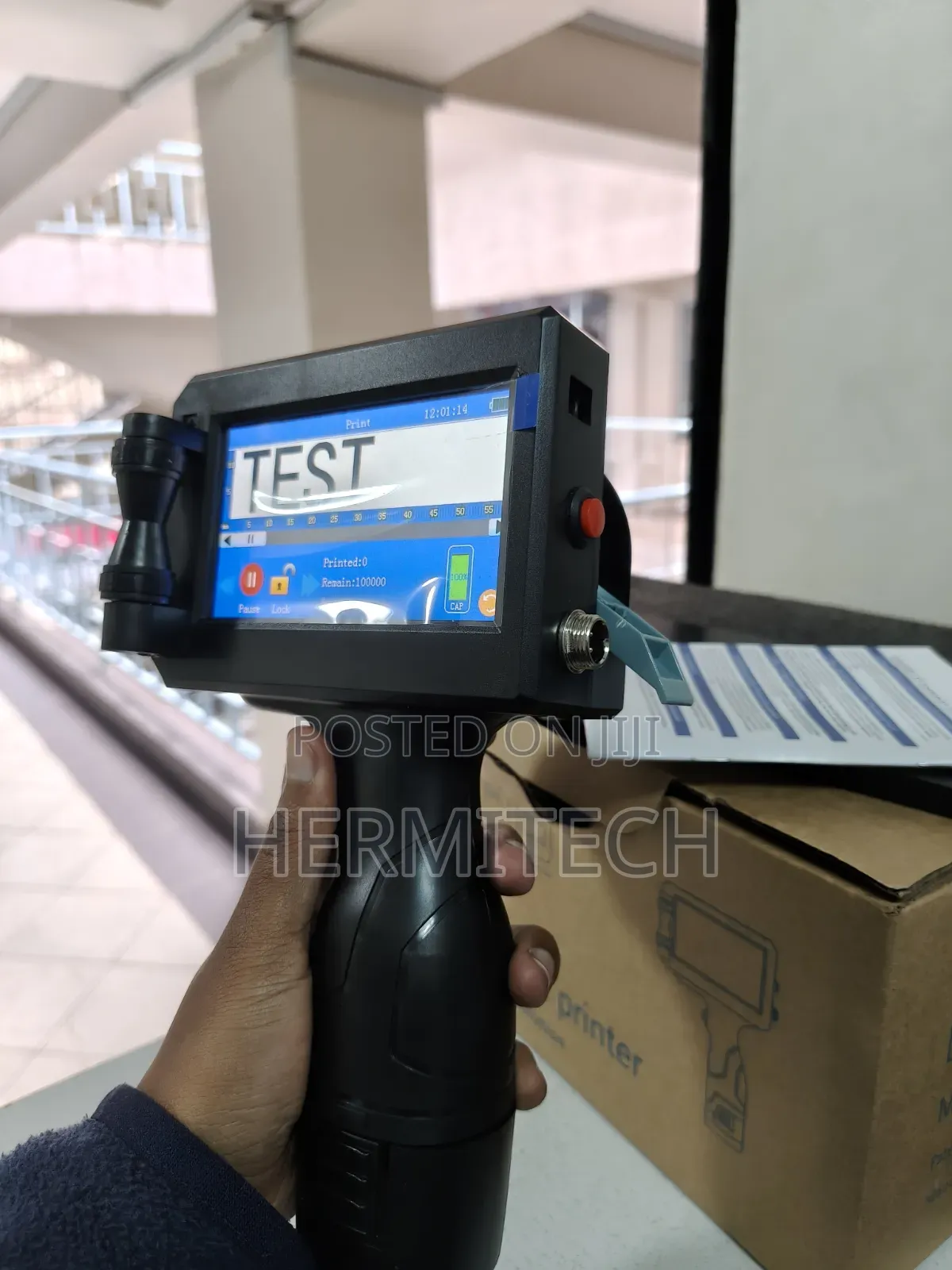 Fast Drying Handheld Inkjet Printer Permanent Clear Printing Machine