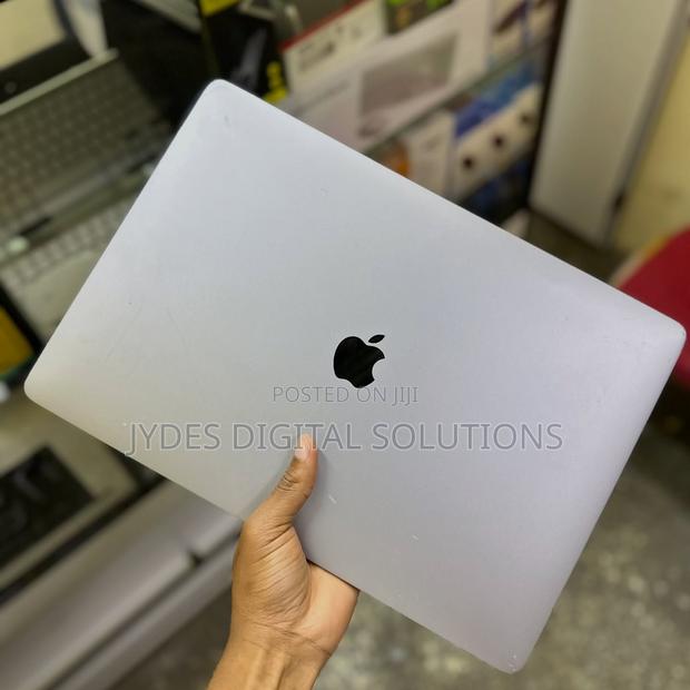 Laptop Apple MacBook Pro 2019 32GB Intel Core i7 SSD 512GB - thumbnail 4