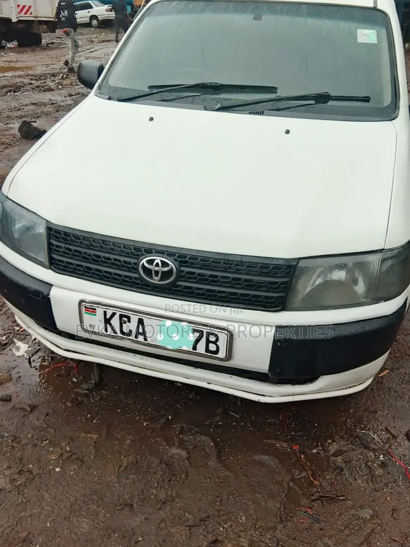 Toyota Probox 2007 White