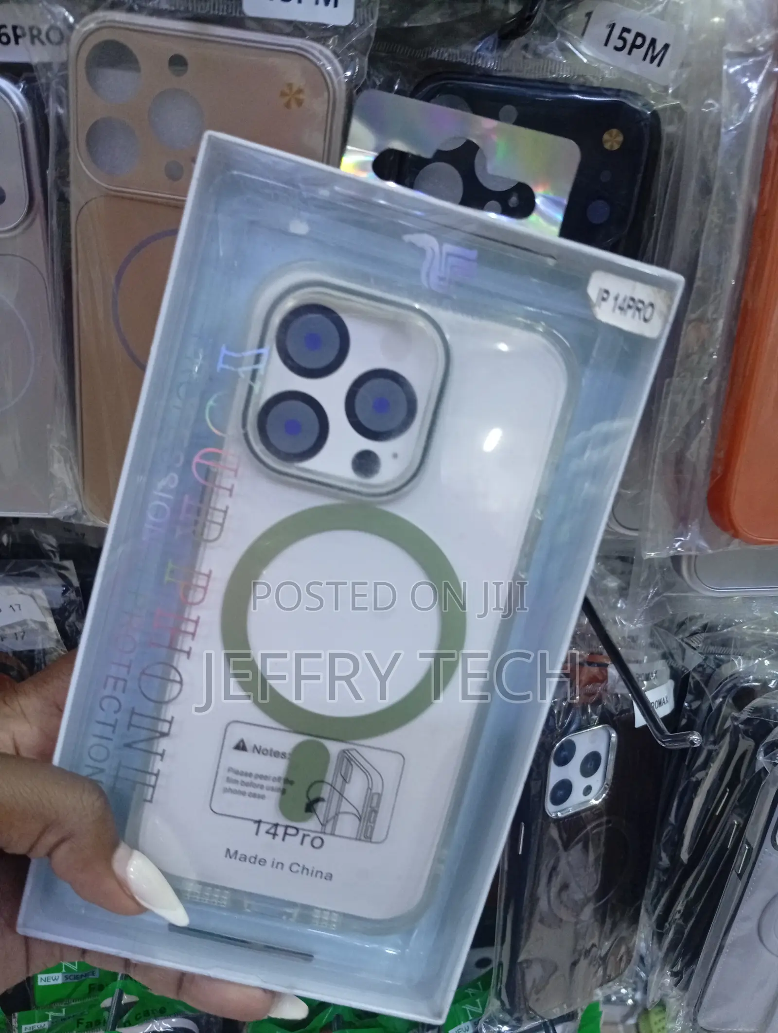 iPhone 14 Pro Clear Magsafe-Compatible Phone Case