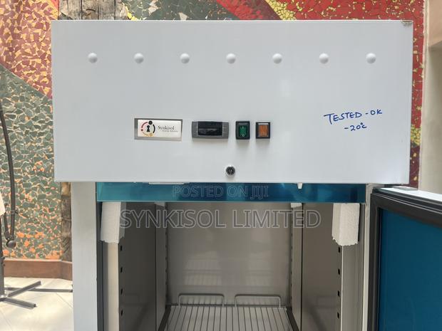 Solid Door Freezer - thumbnail 2