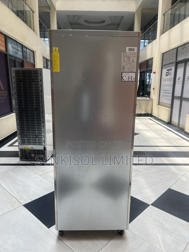 Solid Door Freezer - thumbnail 4