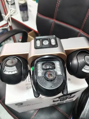 Triple Lens Eyes 4g Smart Solar Powered CCTV Outdoor Security
