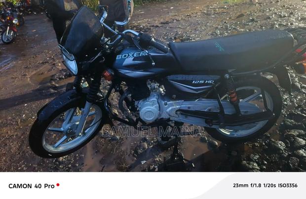 Bajaj Boxer 125 2025 Black