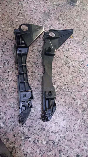 Front Bumper Side Runx / Allex.