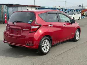 Nissan Note 1.2 Hybrid 2020 Red