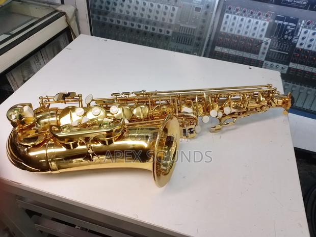 Professional Alto Yamaha Saxophone
