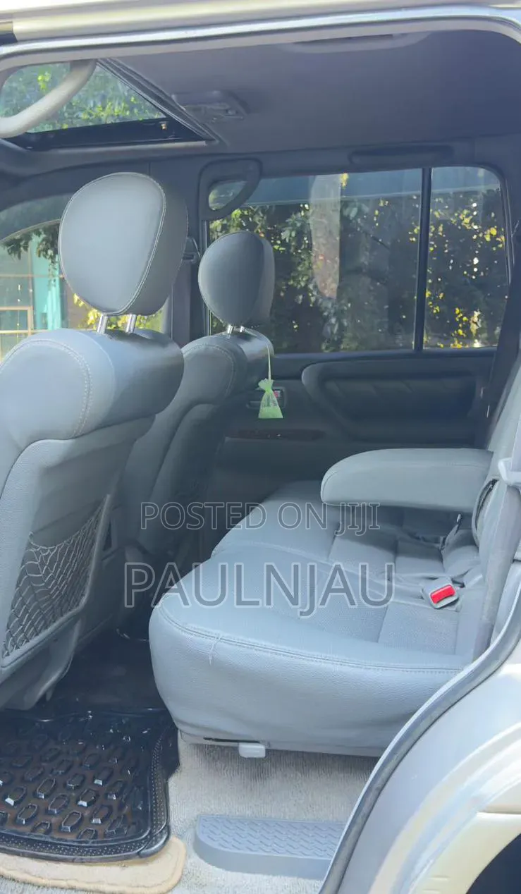 Toyota Land Cruiser Prado 2003