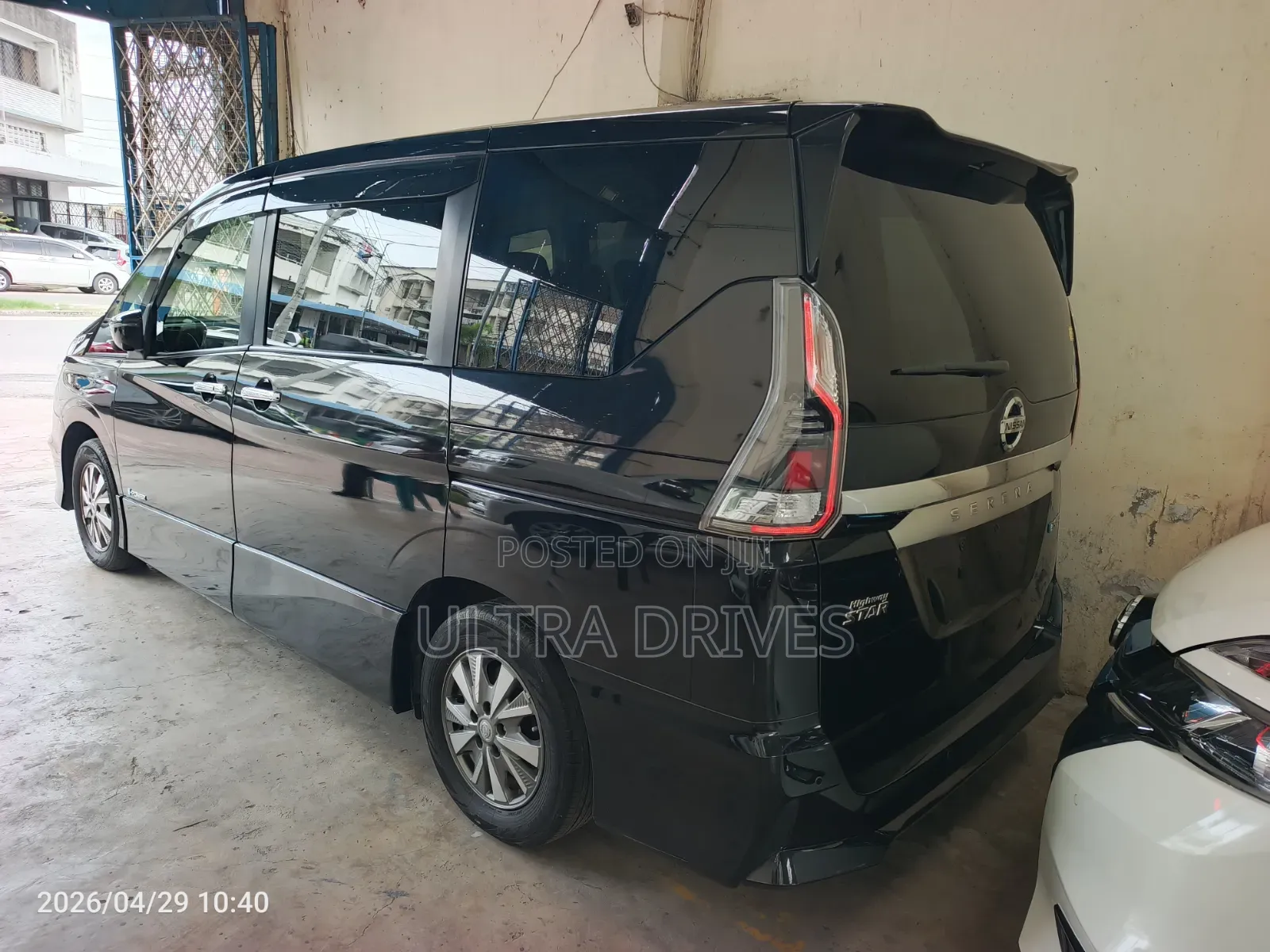 Nissan Serena 2019 Black