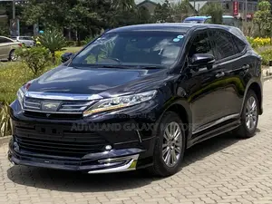 Toyota Harrier 2019