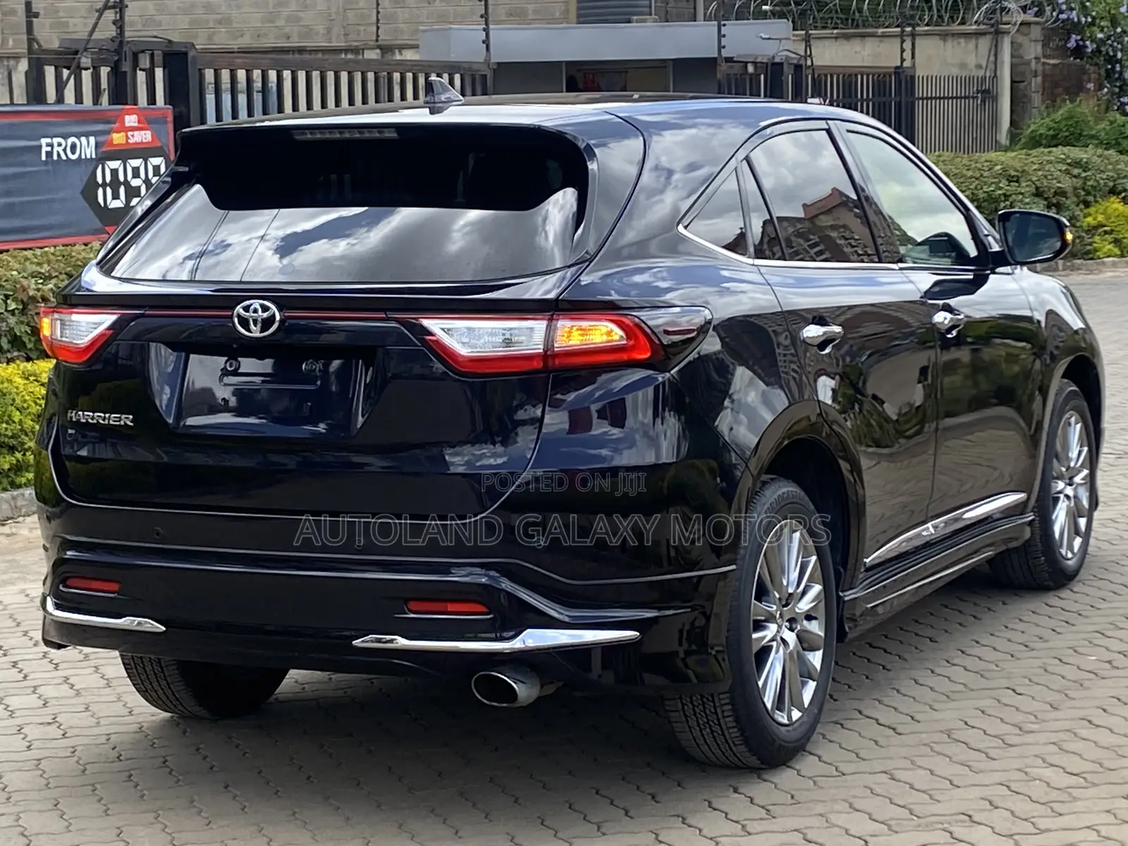 Toyota Harrier 2019
