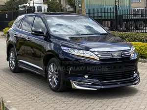 Toyota Harrier 2019