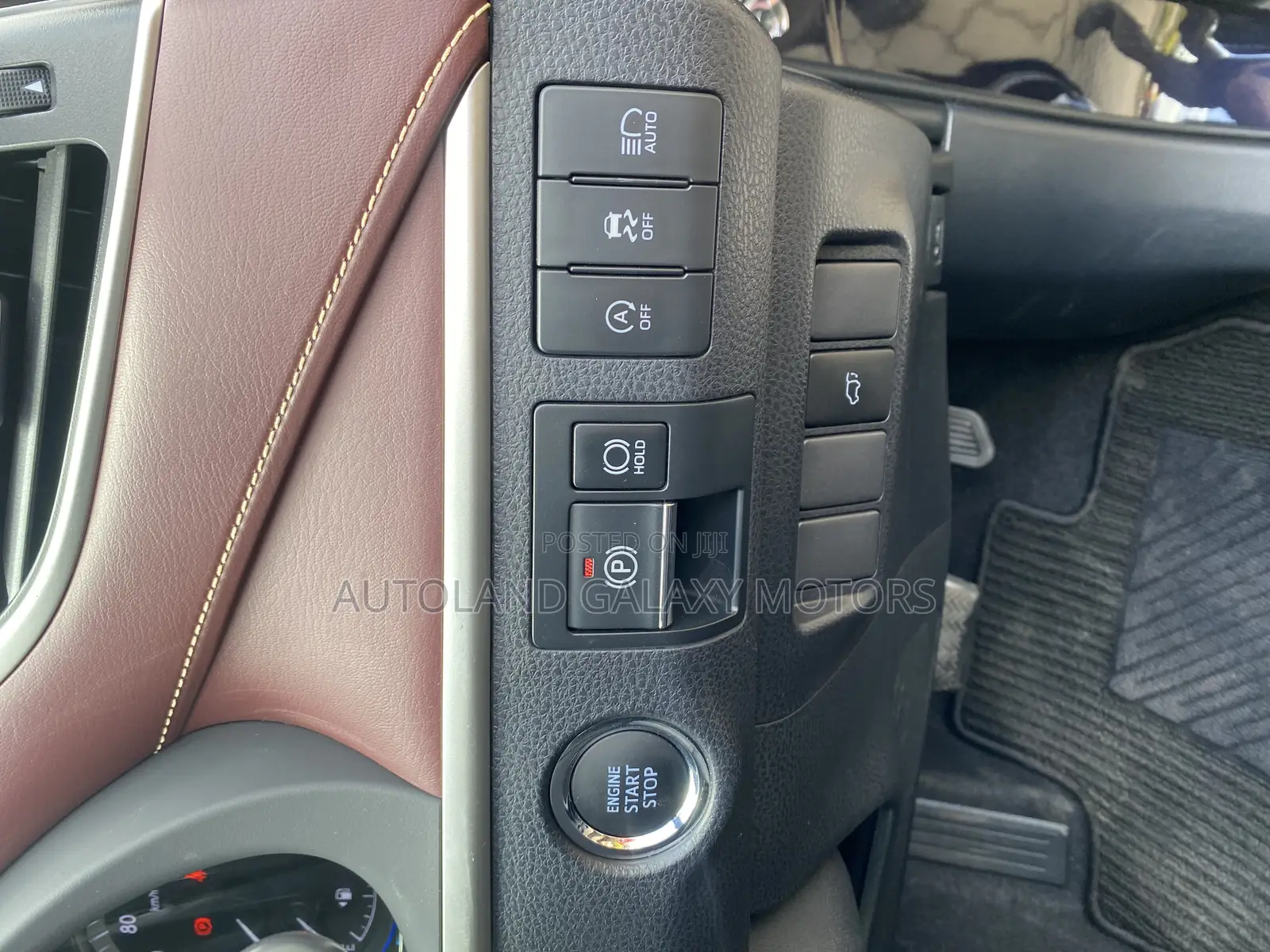 Toyota Harrier 2019
