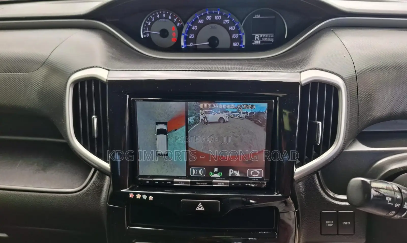 Suzuki Solio 2019 Red