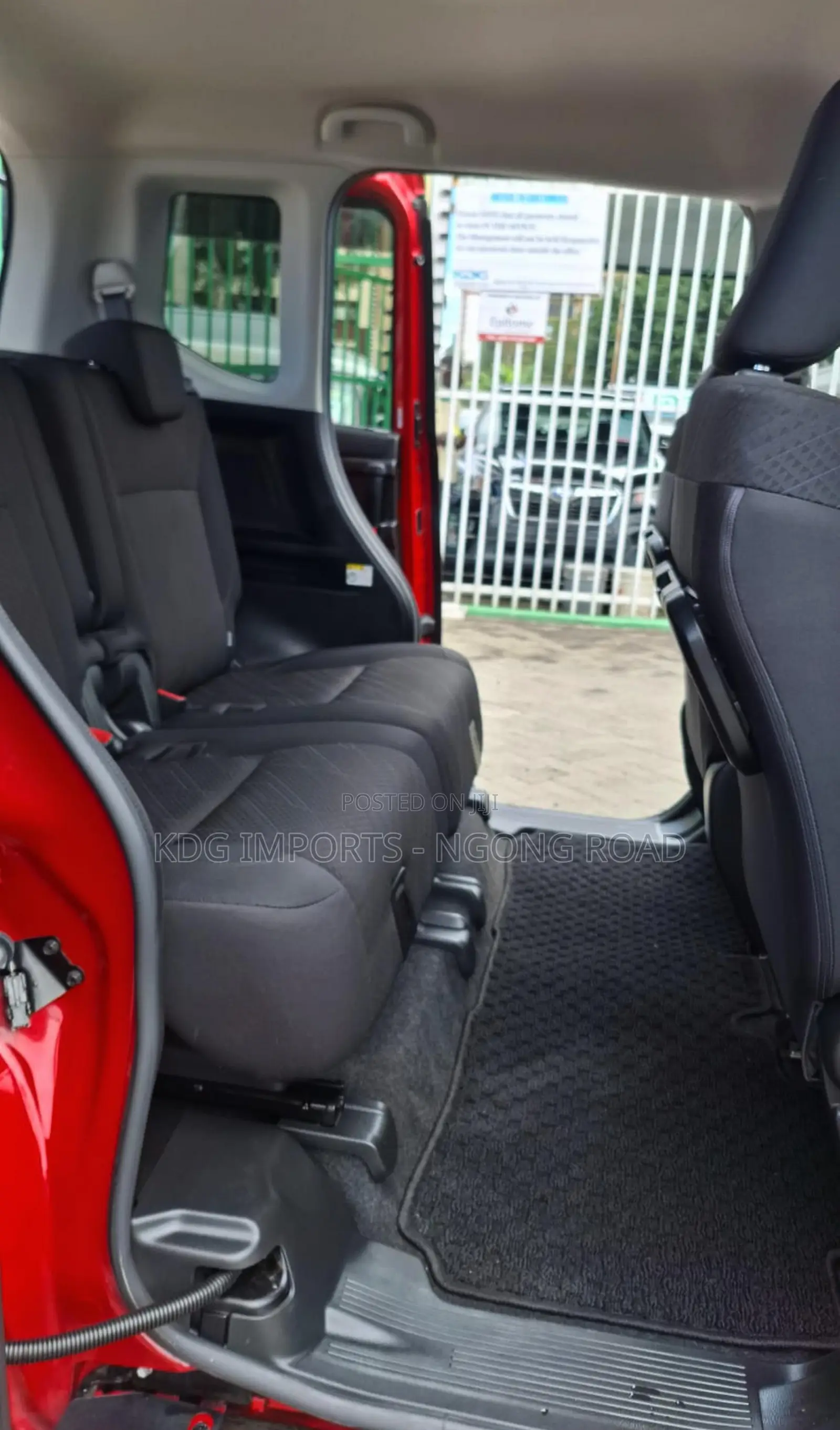 Suzuki Solio 2019 Red