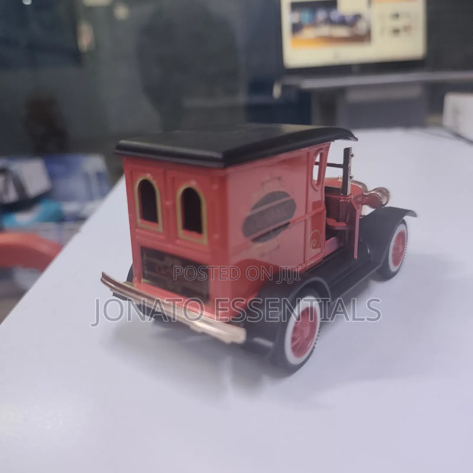 Vintage Die-Cast Metal Model Car - Classic Delivery Van Toy