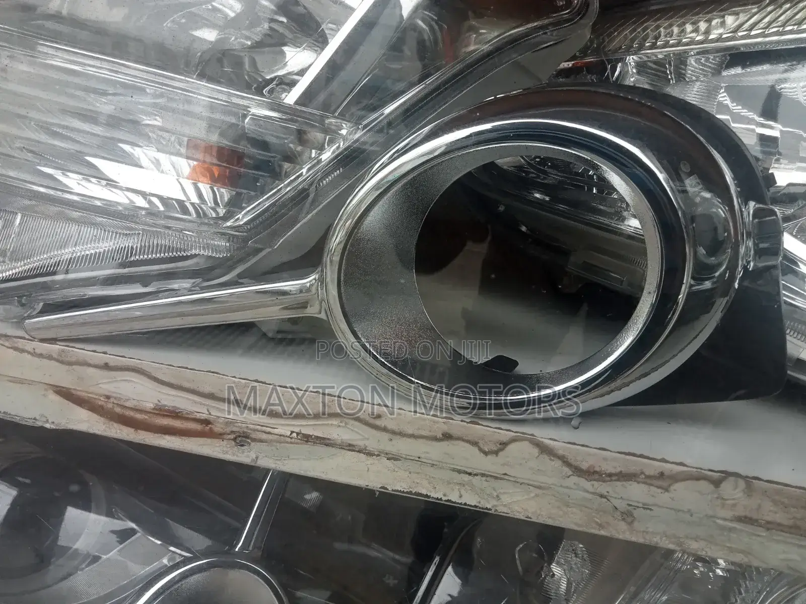 Fog Light Chrome Vanguard 2012