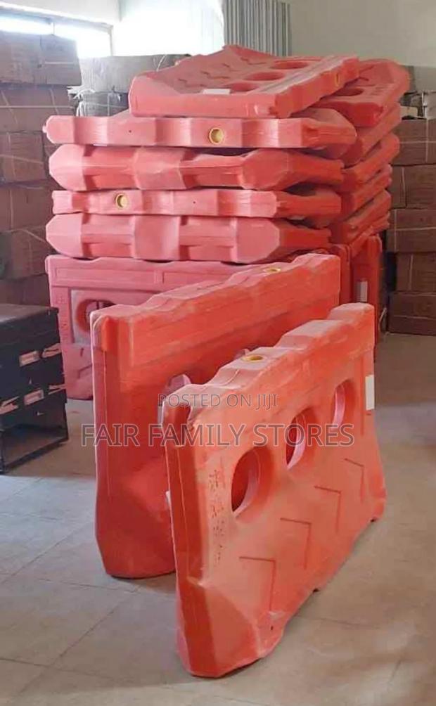 Plastic Road Barriers - thumbnail 2