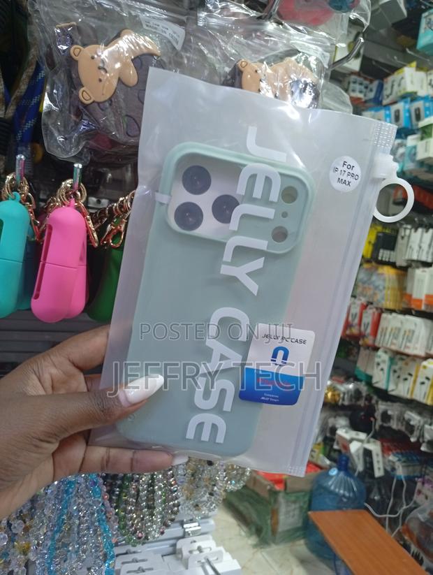 iPhone 17 Pro Max Mint Green Color Jelly Pc Case - thumbnail 2