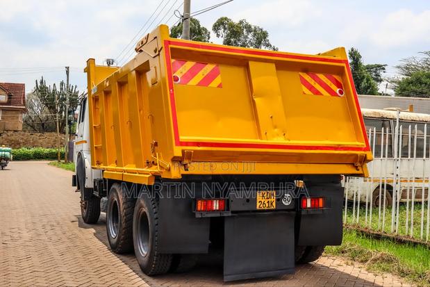 Tata Tipper - thumbnail 5