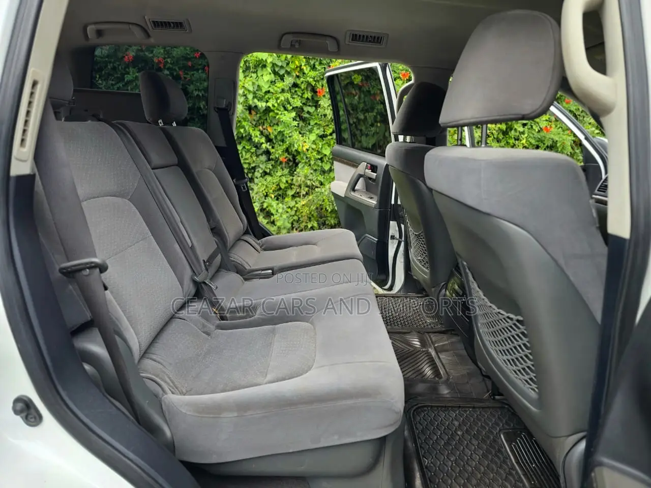 Toyota Land Cruiser 4.6 V8 AX G Selection 2009 White