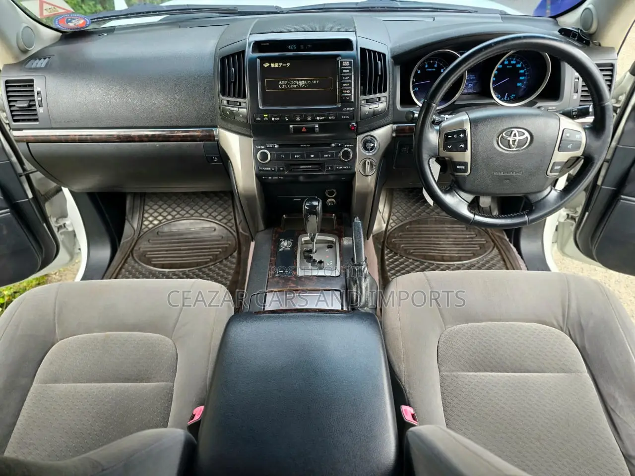 Toyota Land Cruiser 4.6 V8 AX G Selection 2009 White
