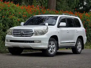 Toyota Land Cruiser 4.6 V8 AX G Selection 2009 White