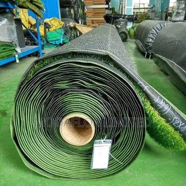 Grass Carpet for Garden Landscaping and Decorative Floor Use Areas