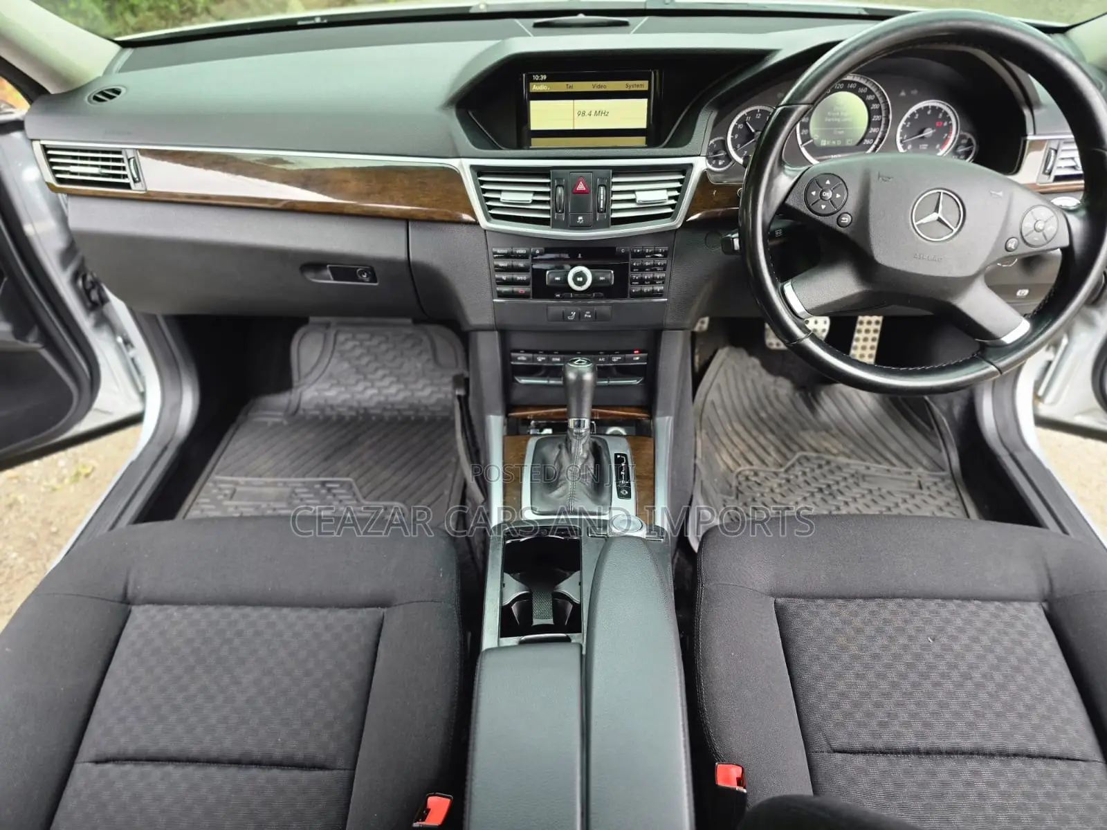 Mercedes-Benz E250 2010 Silver