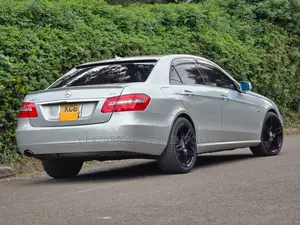 Mercedes-Benz E250 2010 Silver
