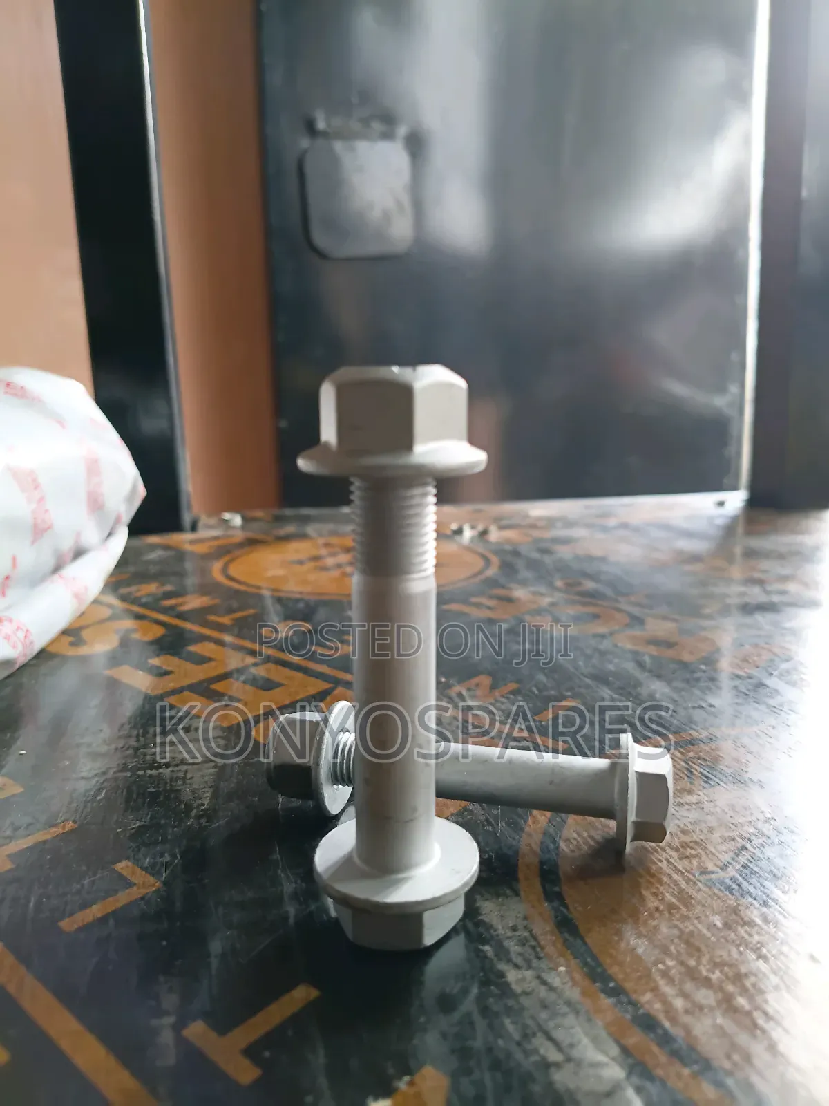 Suspension Arm Bolts