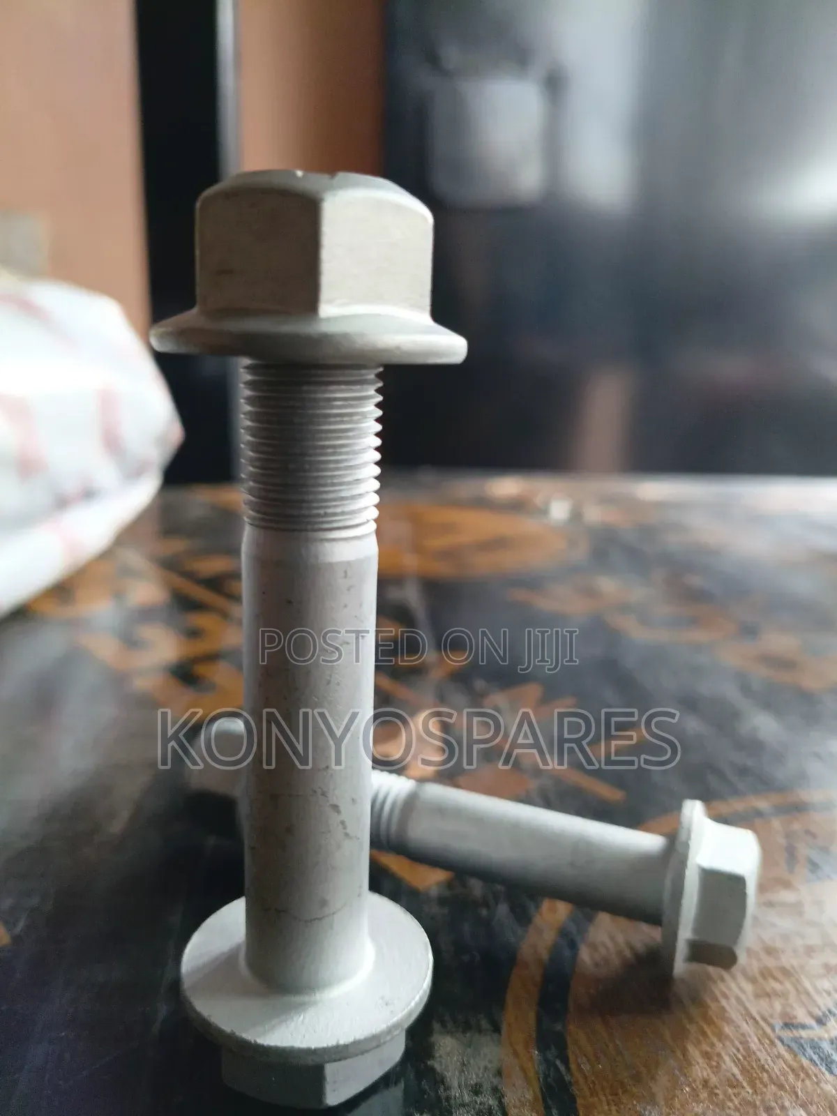 Suspension Arm Bolts