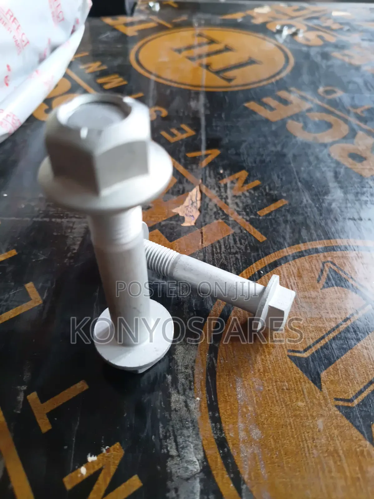 Suspension Arm Bolts