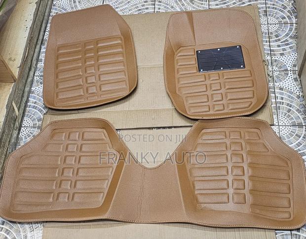 Car Floor Mat Brown - main view