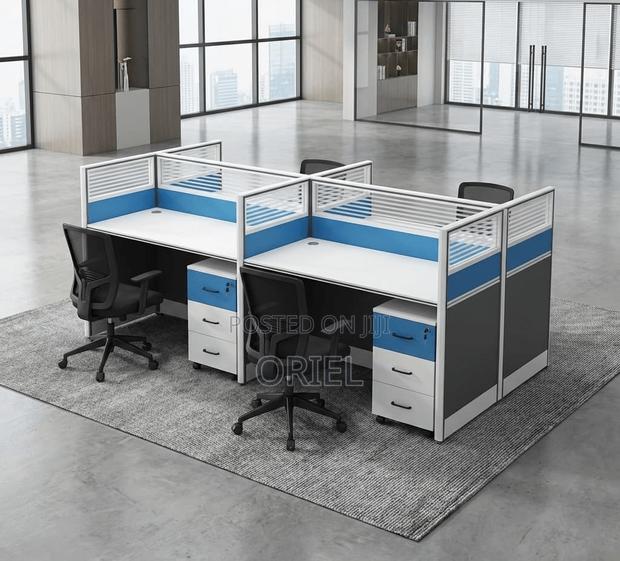 Office Workstation : Partitioned 4-Seater Office Workstation - thumbnail 4