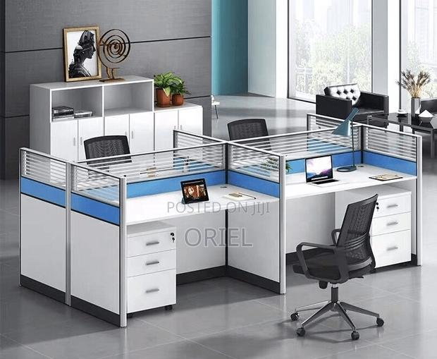 Office Workstation : Partitioned 4-Seater Office Workstation - thumbnail 10