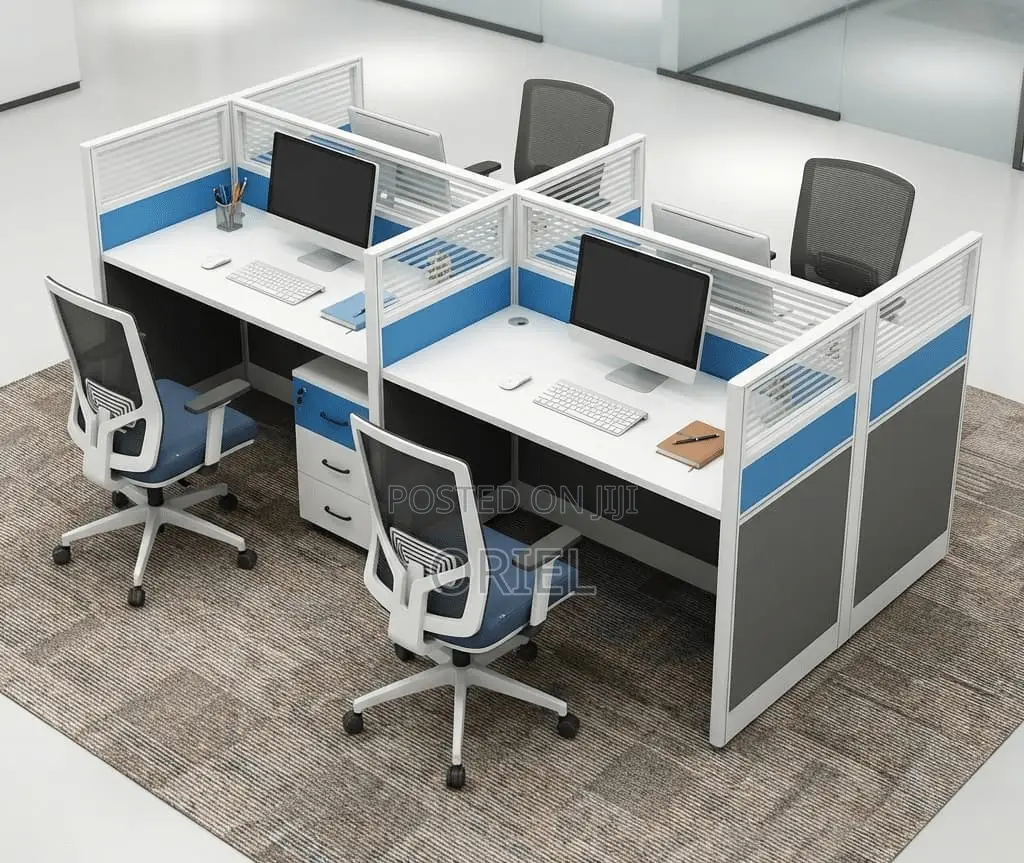 Office Workstation : Partitioned 4-Seater Office Workstation