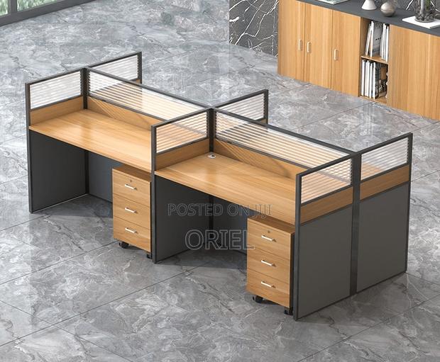 Office Workstation : Partitioned 4-Seater Office Workstation - thumbnail 20