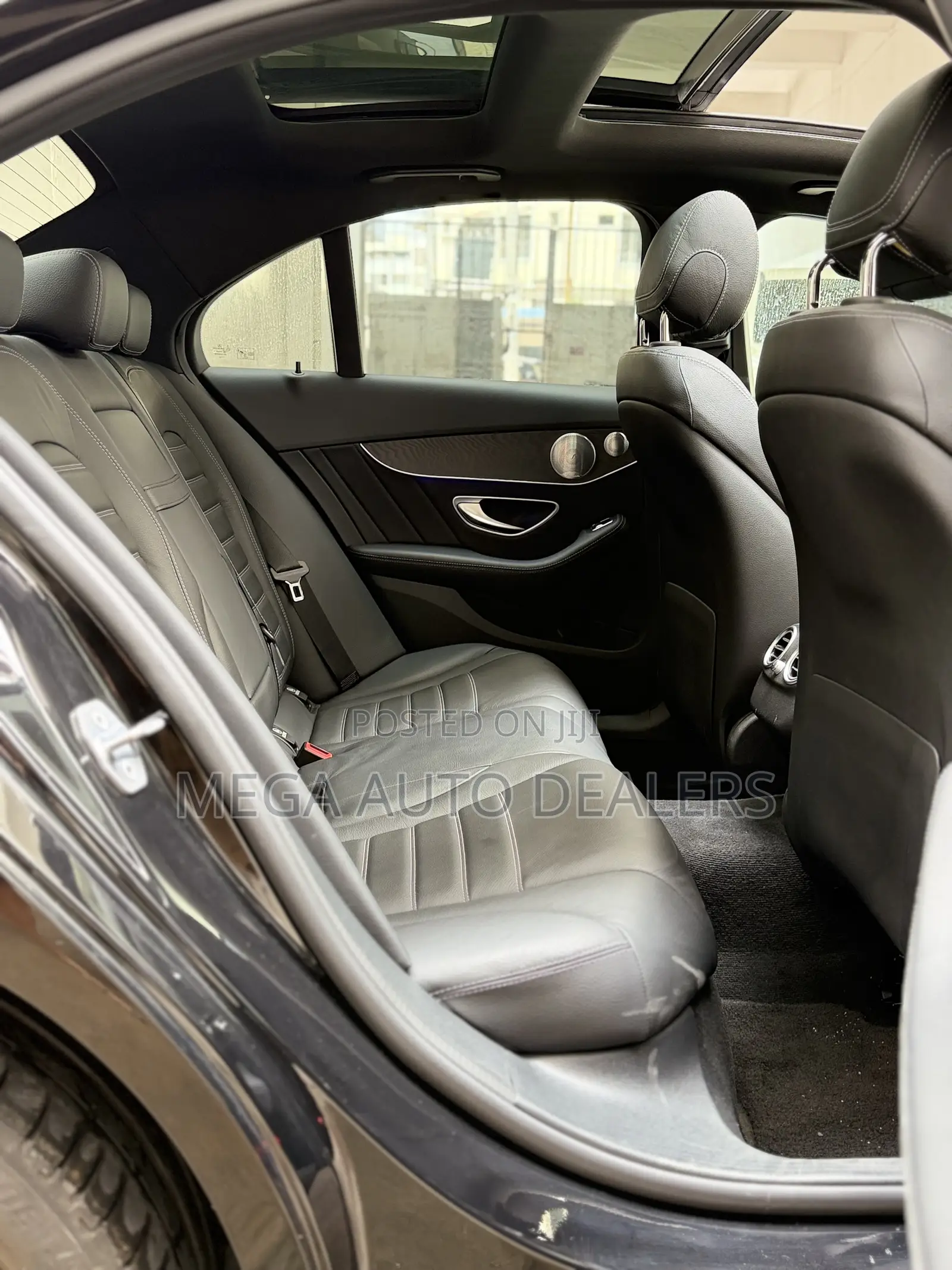 Mercedes-Benz C200 2020 Black