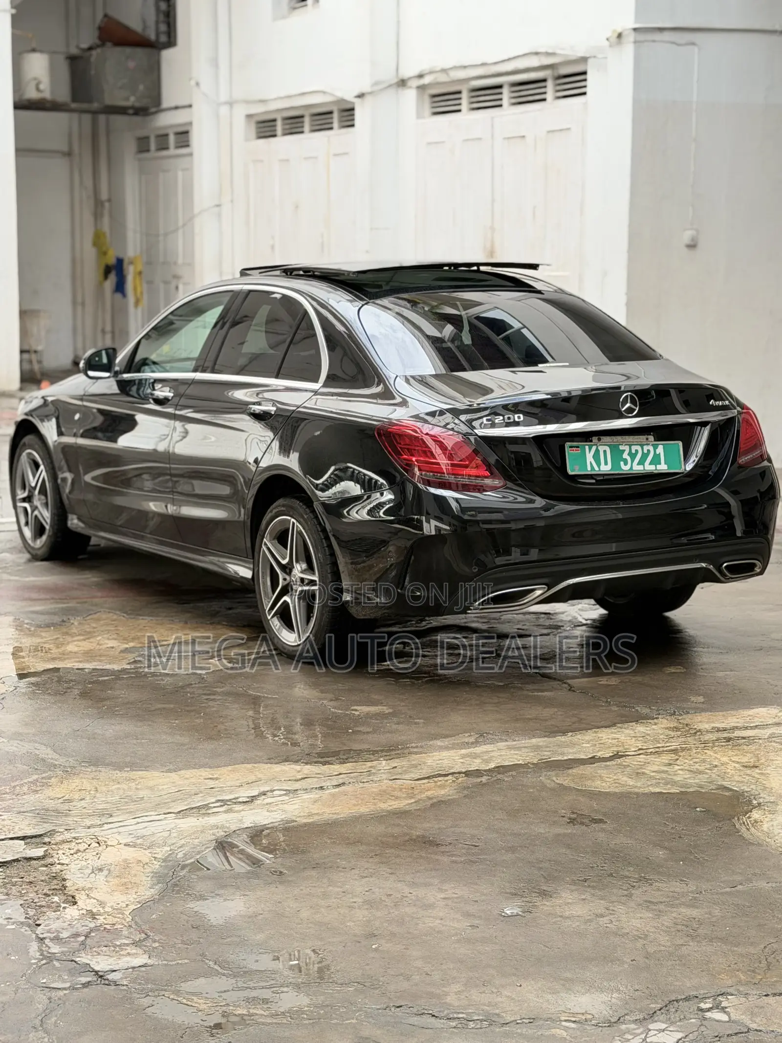 Mercedes-Benz C200 2020 Black