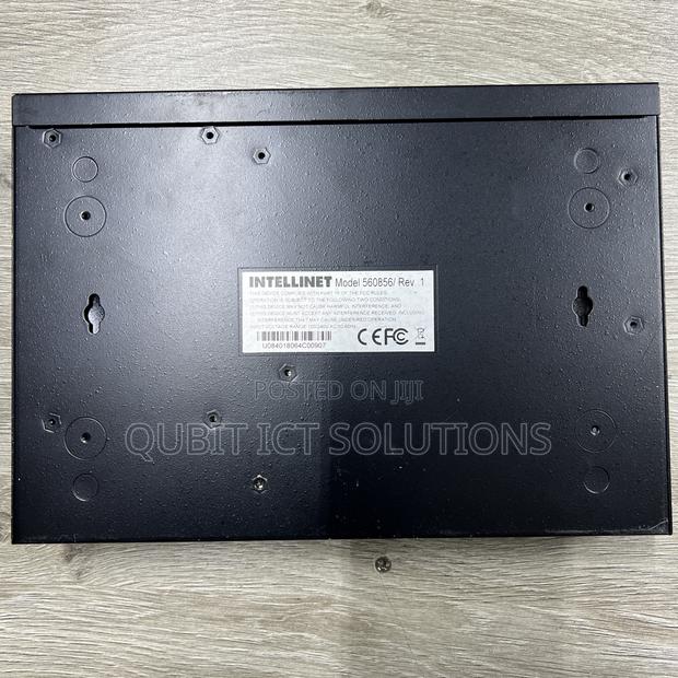 Intellinet Gigabit Poe Switch - thumbnail 2