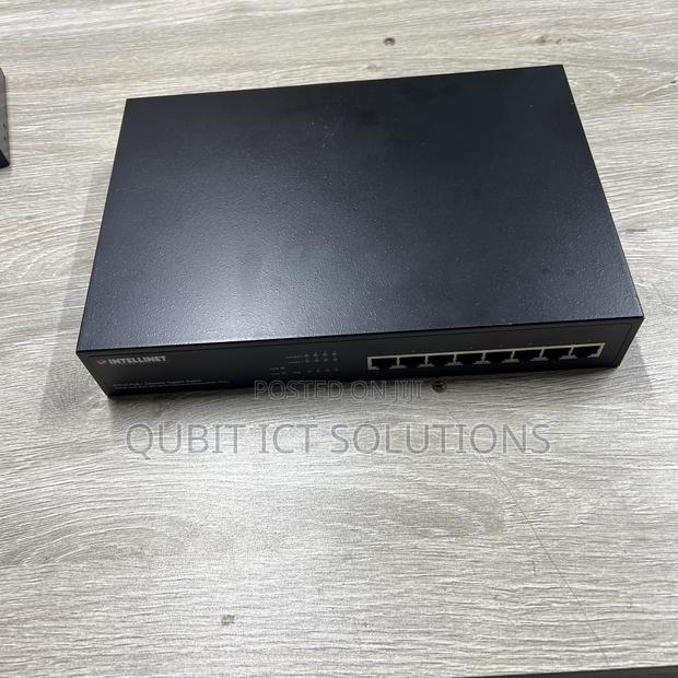 Intellinet Gigabit Poe Switch - thumbnail 3