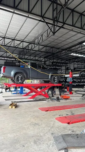 Heavy Duty Big Car Scissor Lift Machine High Quality.