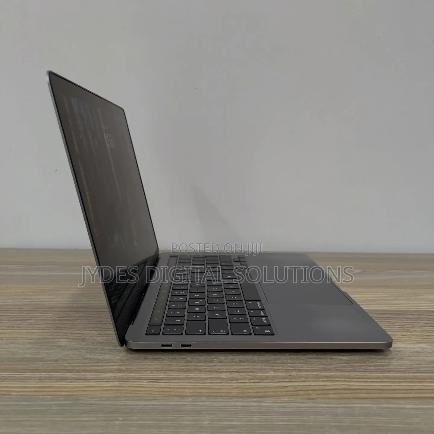 Laptop Apple MacBook Pro 2020 M1 16GB Intel Core i7 SSD 512GB