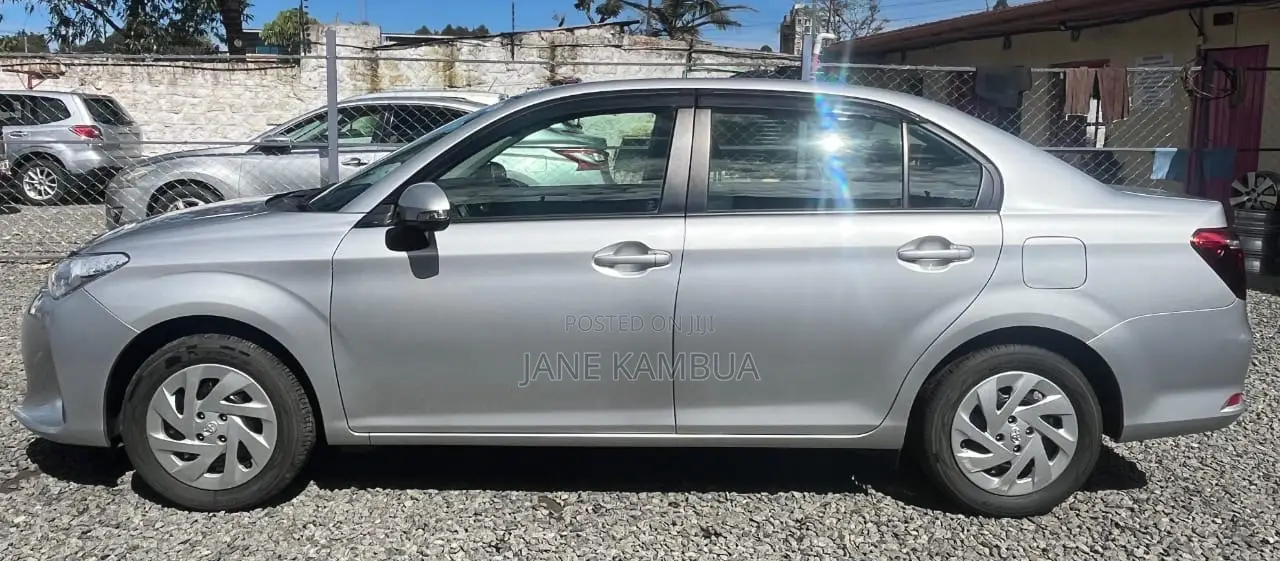 Toyota Axio 1.5 X 2WD 2020 White