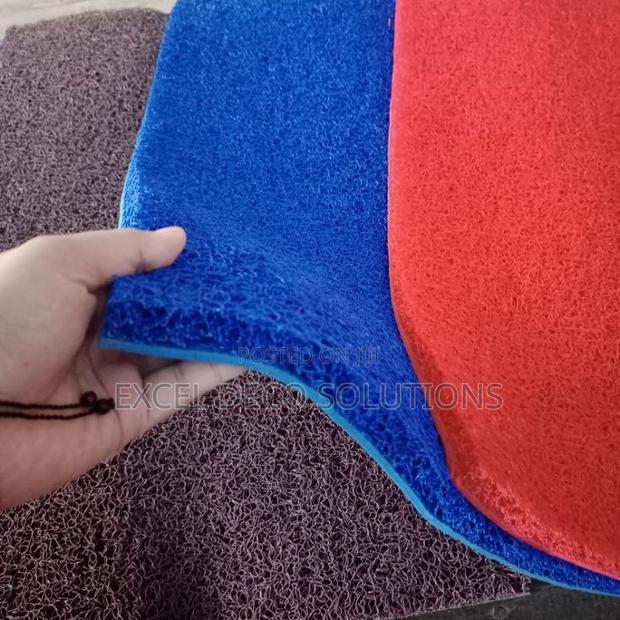 Vinyl Loop Coil Mat for Heavy Duty Entrance and Floor Protection Use